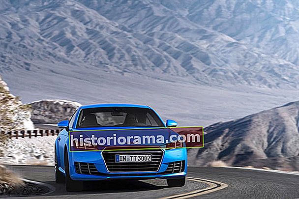 Audi TT Coupé Scuba Blue přední pohyb