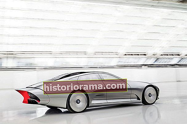 Palubná doska projektu Mercedes Benz Concept IAA Project