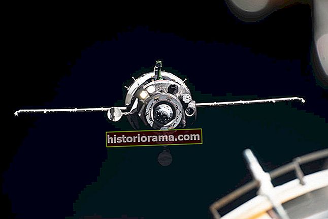 Kozmická loď posádky Sojuz MS-13 sa blížila k Medzinárodnej vesmírnej stanici