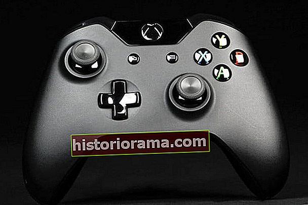 Microsoft Xbox One recenze řadič vpředu