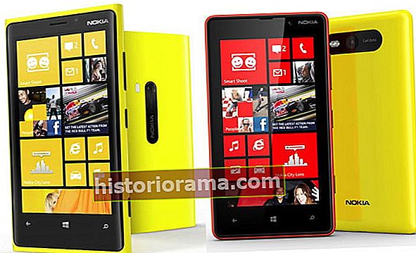 Nokia Lumia 920 in Lumia 820