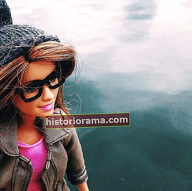 portlands hipster barbie is too too cool socalitybarbie 5